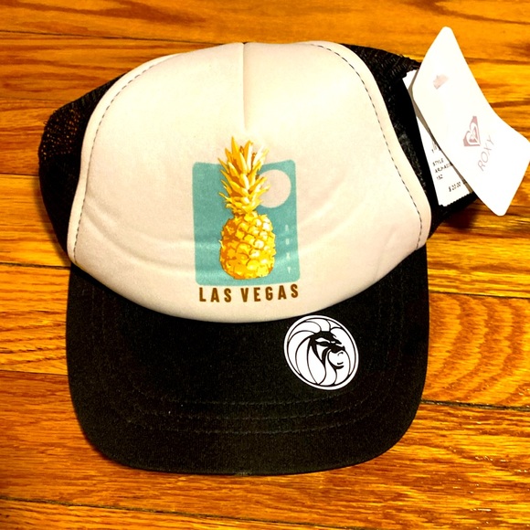 Brand New Roxy Brand ‘Las Vegas’ Trucker Hat - Picture 1 of 4